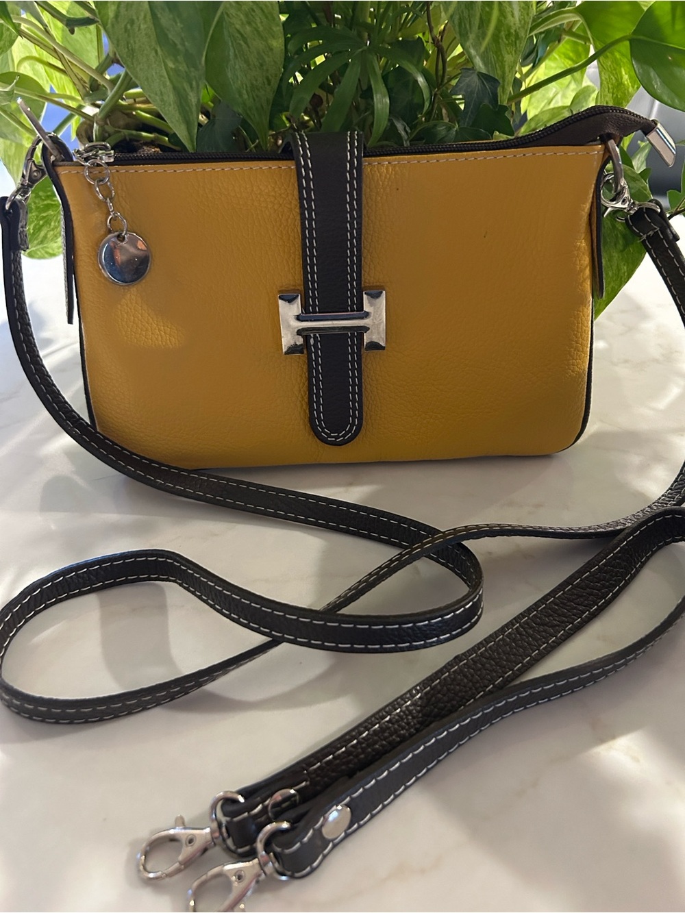 Vera‎ Pelle Italian Pebbled Leather Crossbody Bag/Shoulder bag Yellow/Brown NWOT